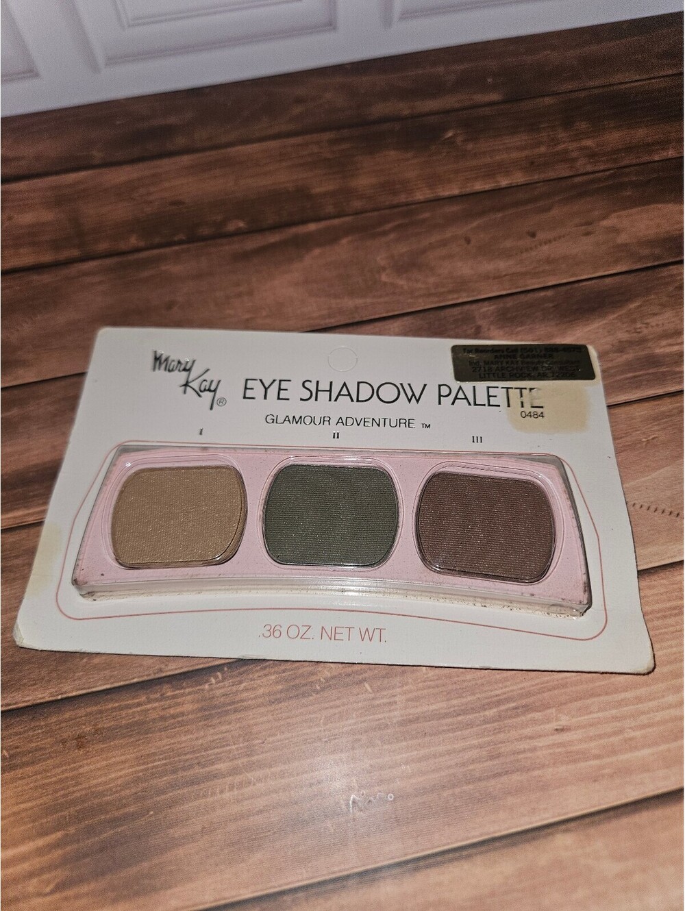Mary Kay Glamour Adventure Eye Shadow Palette